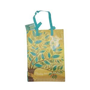 Trader Joe's Nebraska Reusable Shopping Bag 6 Gallons Honey Bees